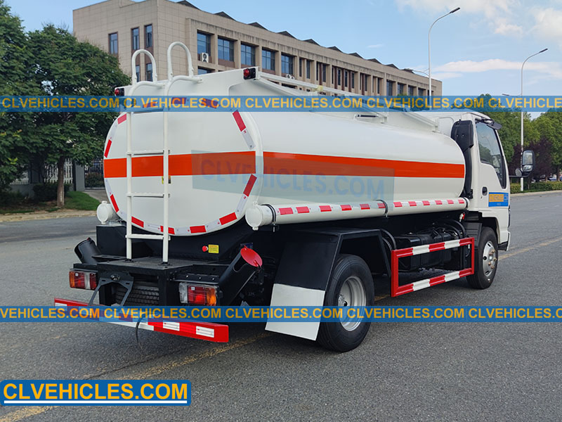 ISUZU Oil tank truck