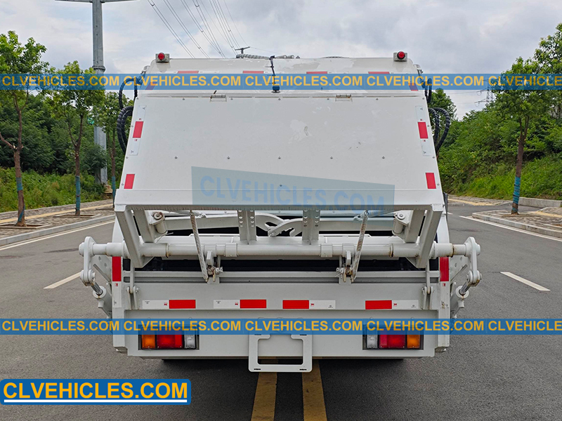 ISUZU RHD garbage compactor