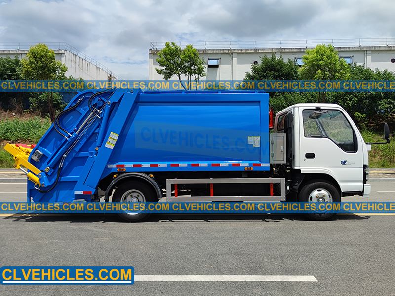 ISUZU compactor trucks