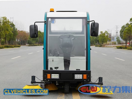 Sweeper Cleaning Machine